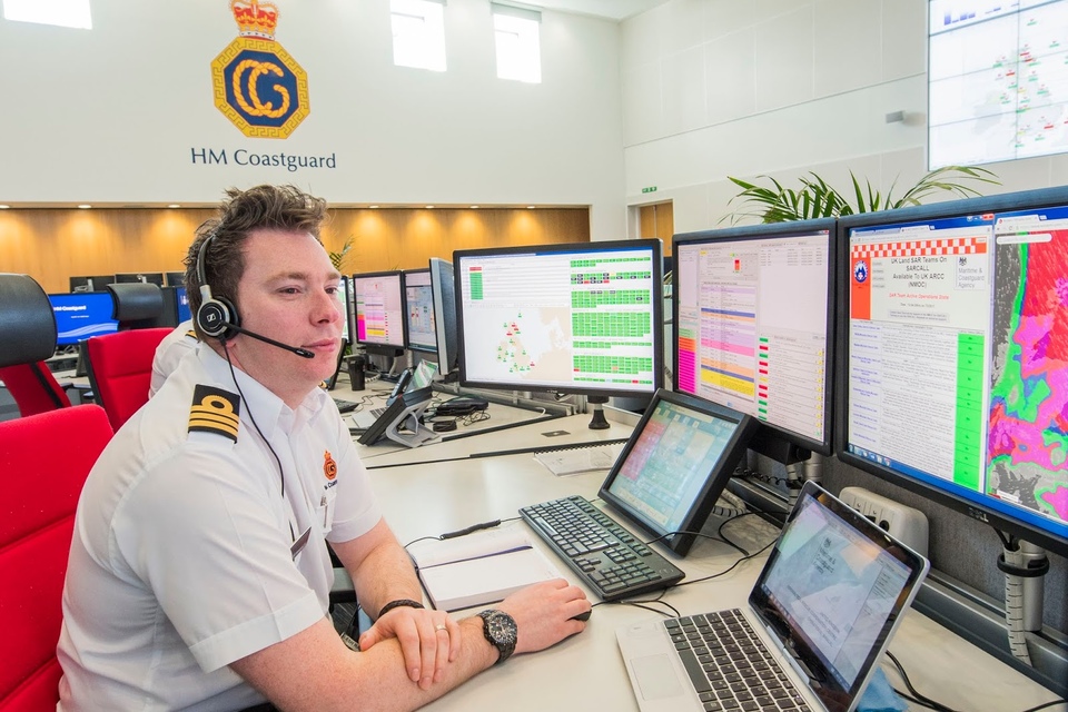 Aeronautical Operations Controller Ashley Rawson