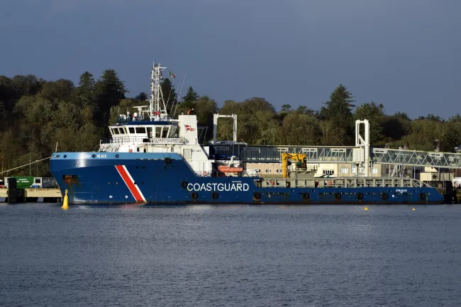 Emergency Towing Vessel Ievoli Black